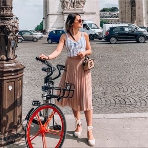 Meet your Posher, Julia